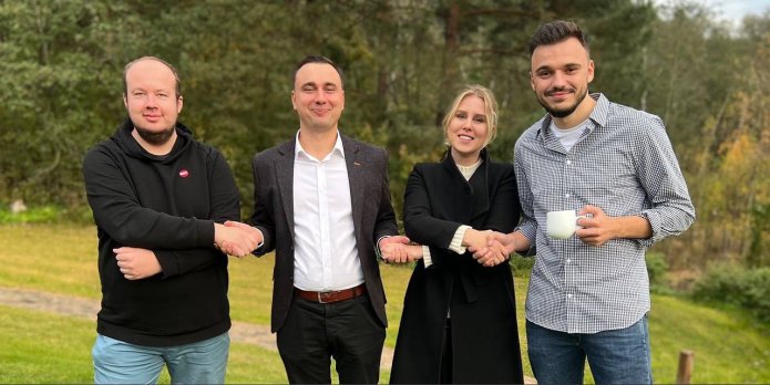 Соратники Алексея Навального Георгий Албуров, Иван Жданов, Любовь Соболь и Руслан Шаведдинов / Фото из инстаграма Любови Соболь