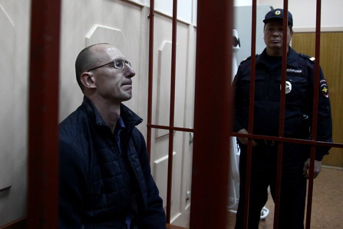 Павел Новиков в Басманном суде / Фото: Светлана Виданова, «Новая газета»