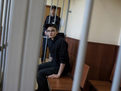Аспиранту МГУ Азату Мифтахову грозят суровый приговор и новое уголовное дело