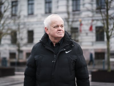 «Чувствовал, что потерял страну». Евгений Бестужев вышел на свободу с условным сроком и уехал из страны. Поговорили с ним и его адвокатом